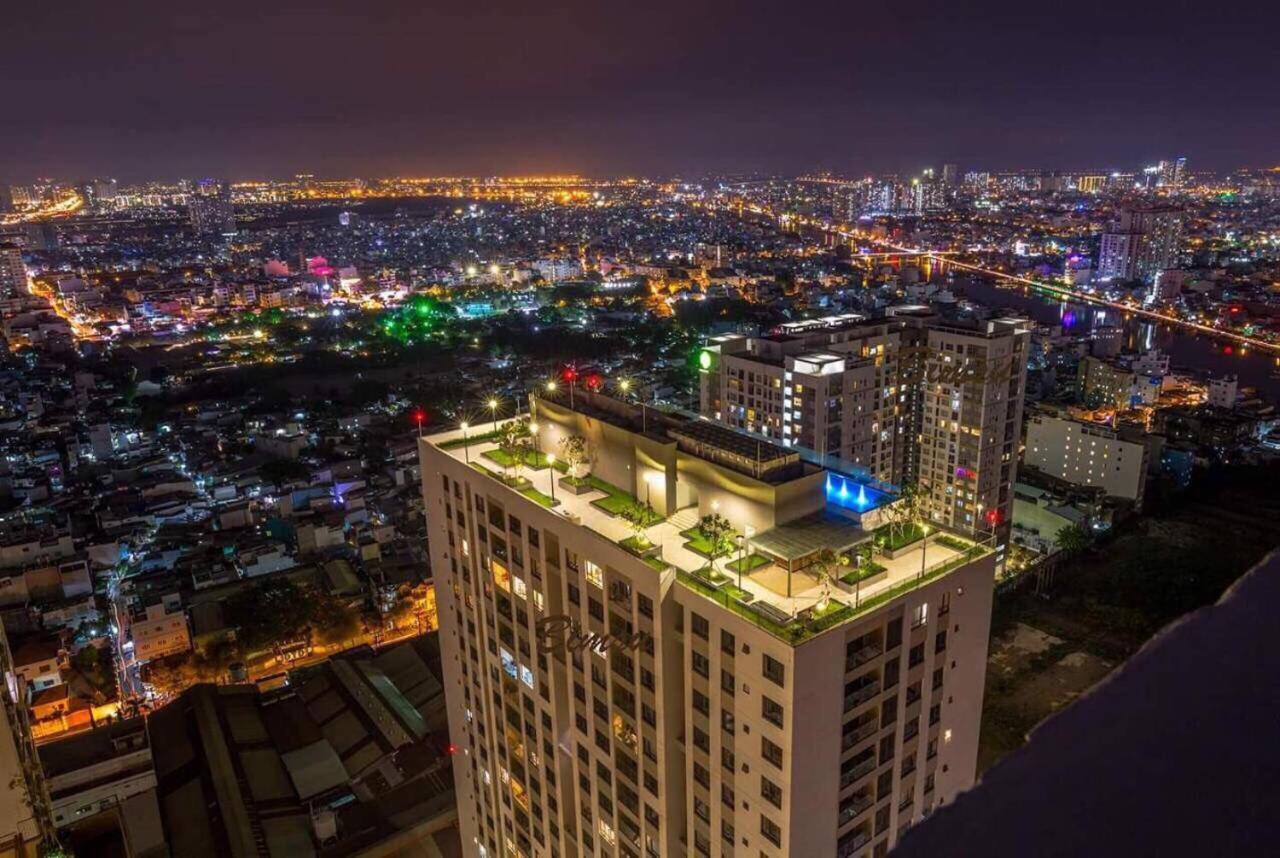 Luxury Gold Apartment 86 -Rooftop Pool Central City Ho Chi Minh City Exterior photo